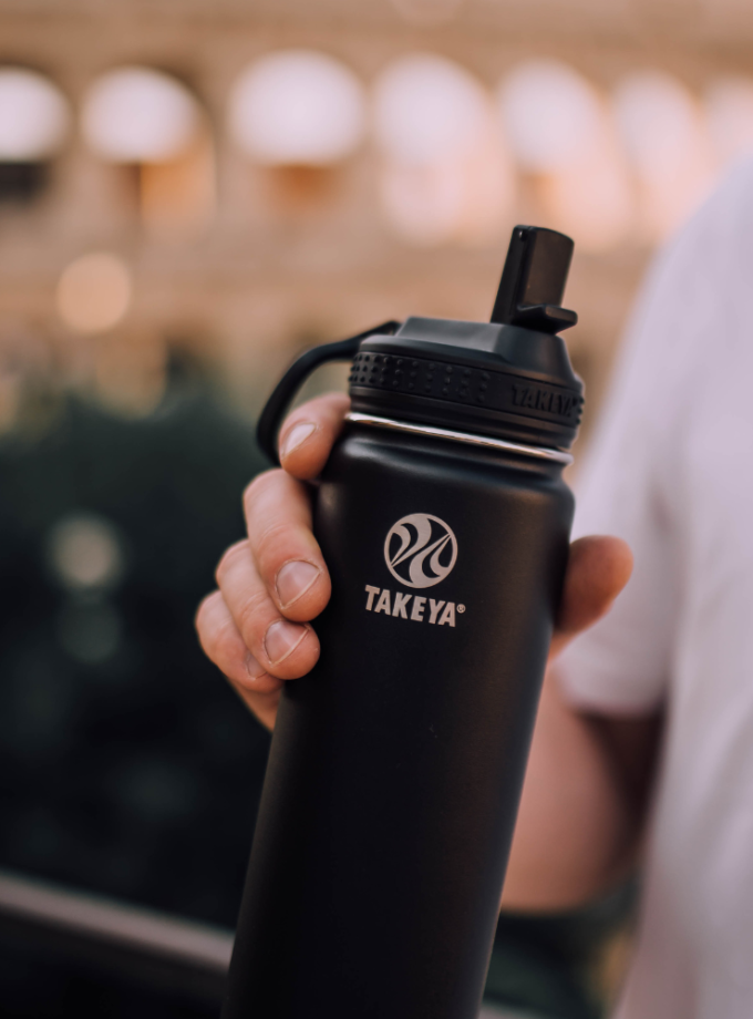 Kõrrega termospudel Takeya - 530ml