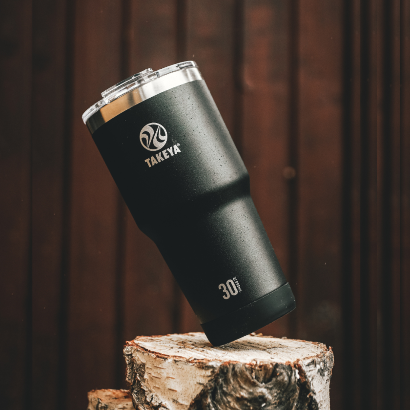 Termostass Takeya- 890ml